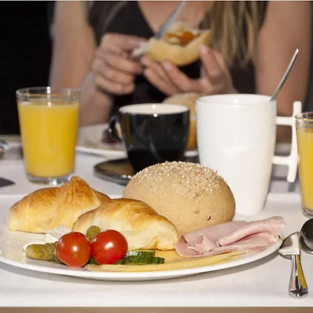 - La Grande Cure 호텔 3*